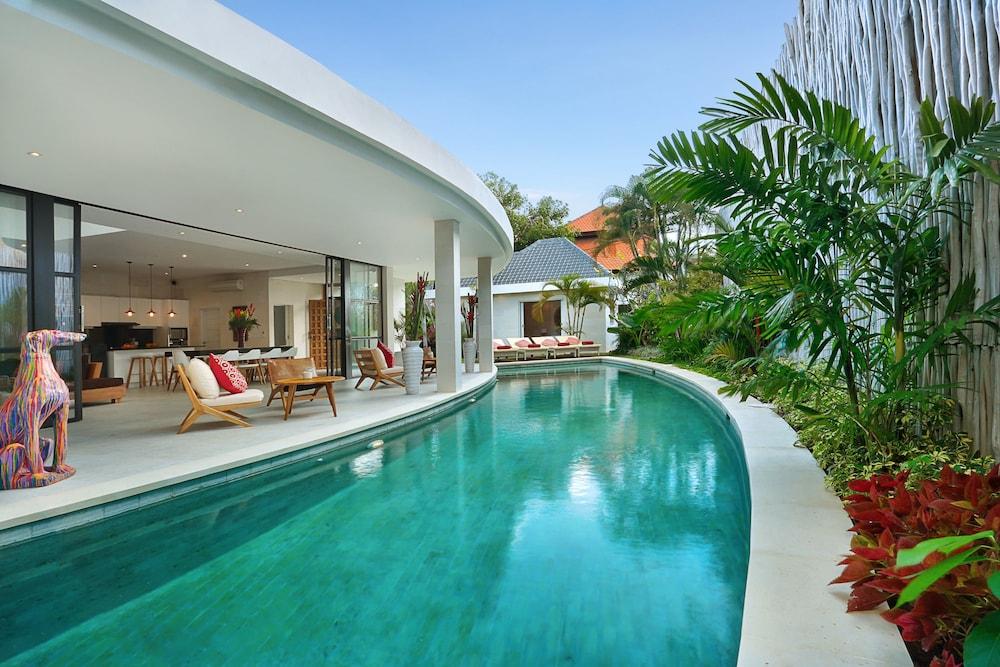 Seminyak White Design Villa Exterior foto