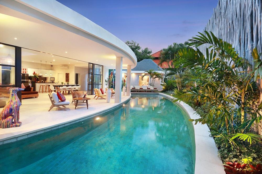 Seminyak White Design Villa Exterior foto
