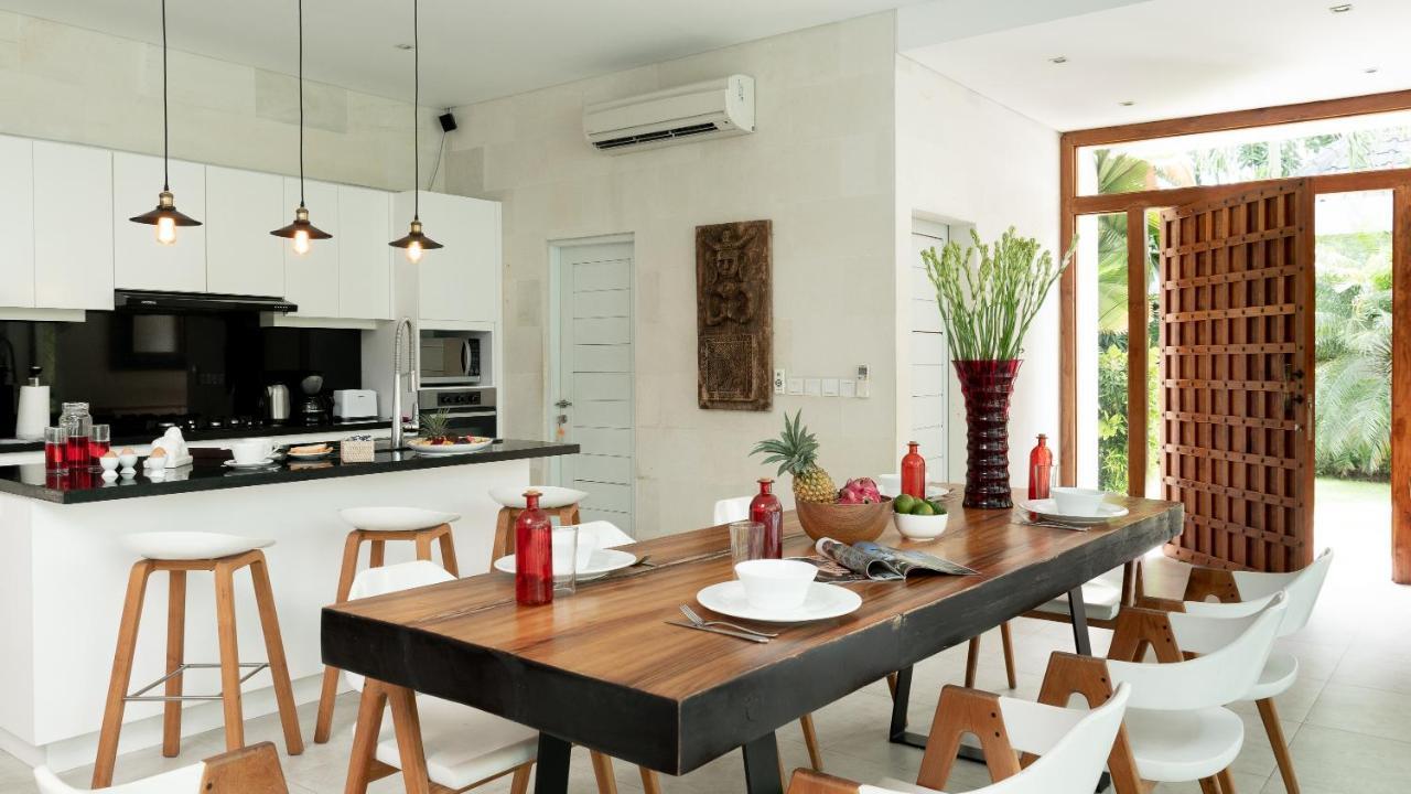 Seminyak White Design Villa Exterior foto